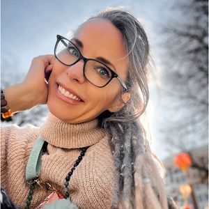 Meet your Posher, Mascha